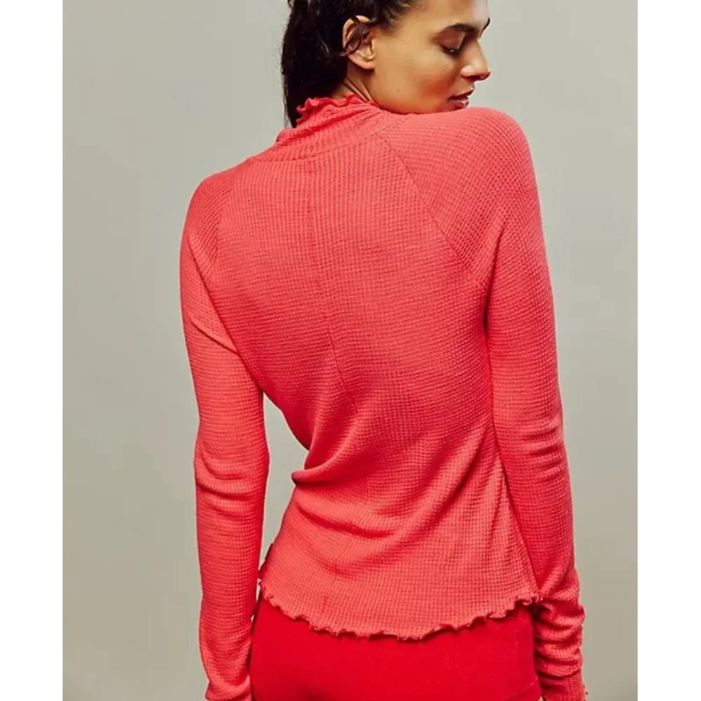 NWOT Make It Easy mock neck thermal by Intimately Free People in size XS